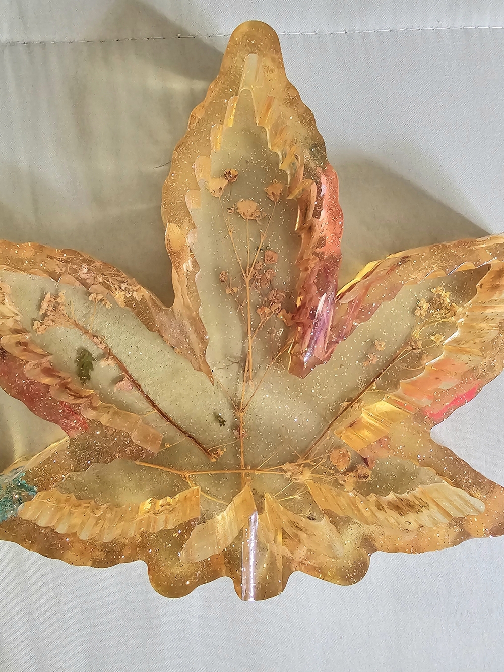 Handmade Resin Leaf Trinket Dish Pressed Flowers Glitter
